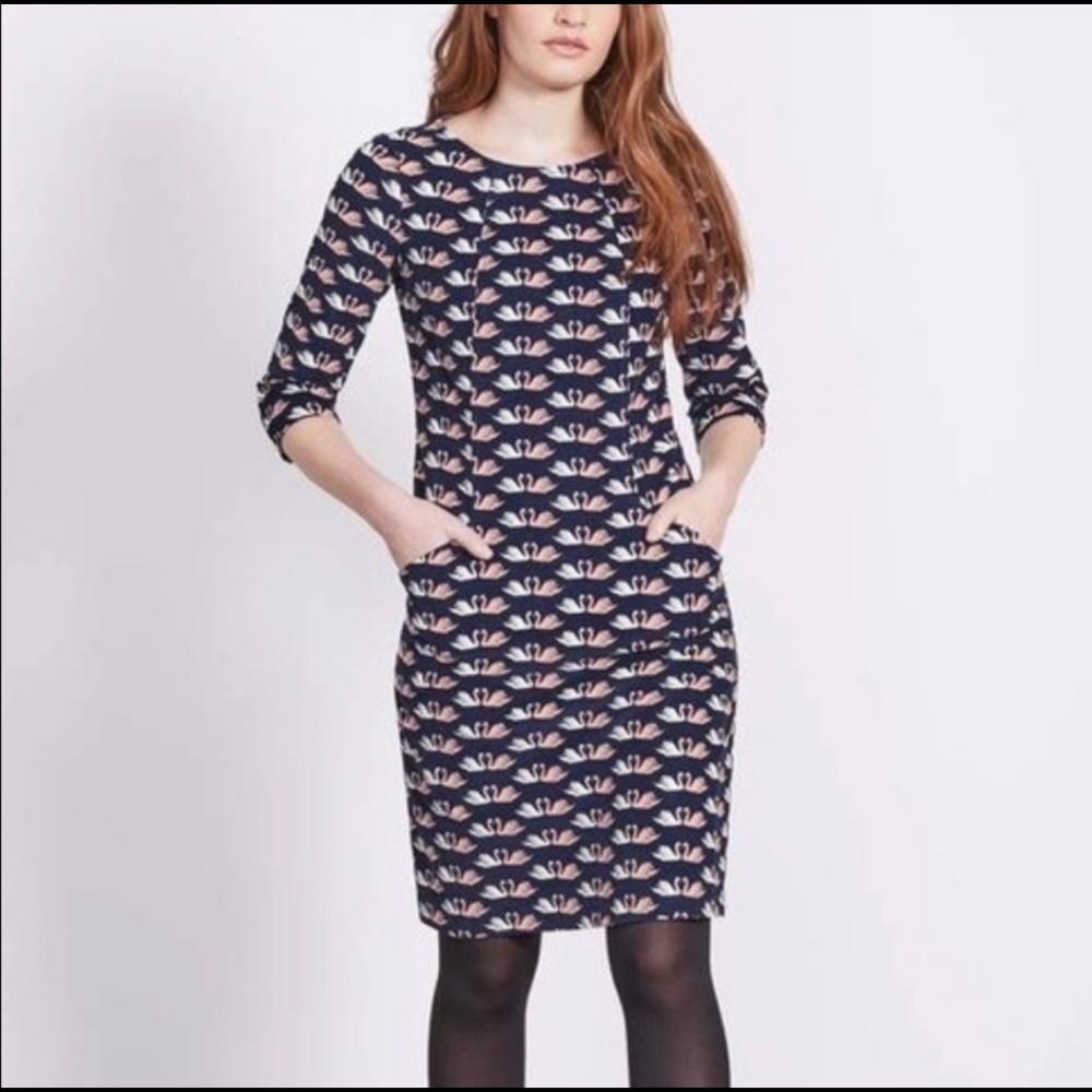 Boden Swan Corduroy 3/4 Sleeve Dress 4 Long EUC